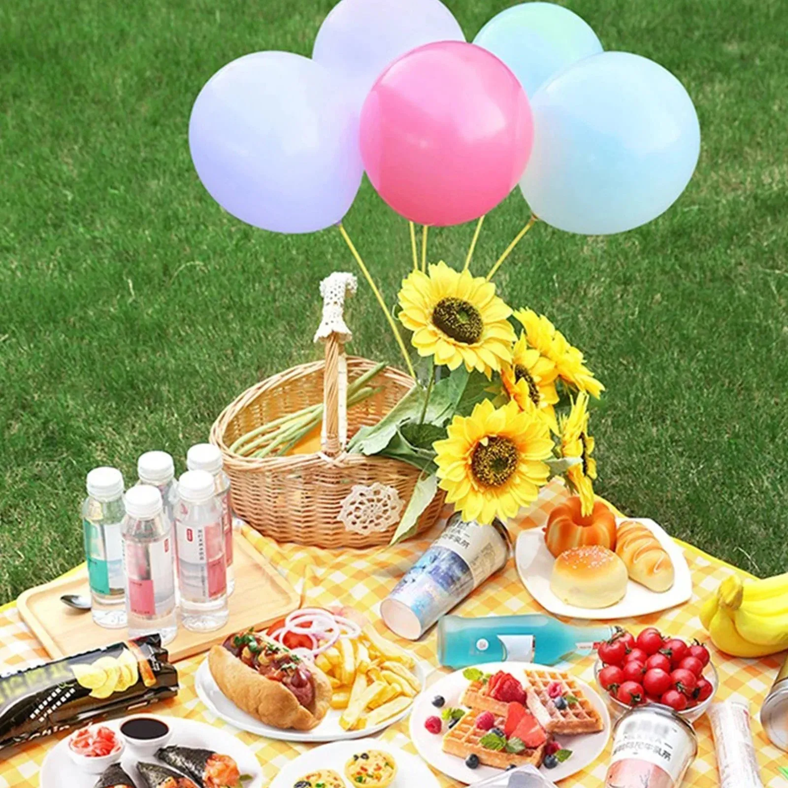 200x150cm Large Picnic Blanket Foldable Portable Picnic Mat Thicken Waterproof Beach Blanket Outdoor Camping Mat Sleeping Pads