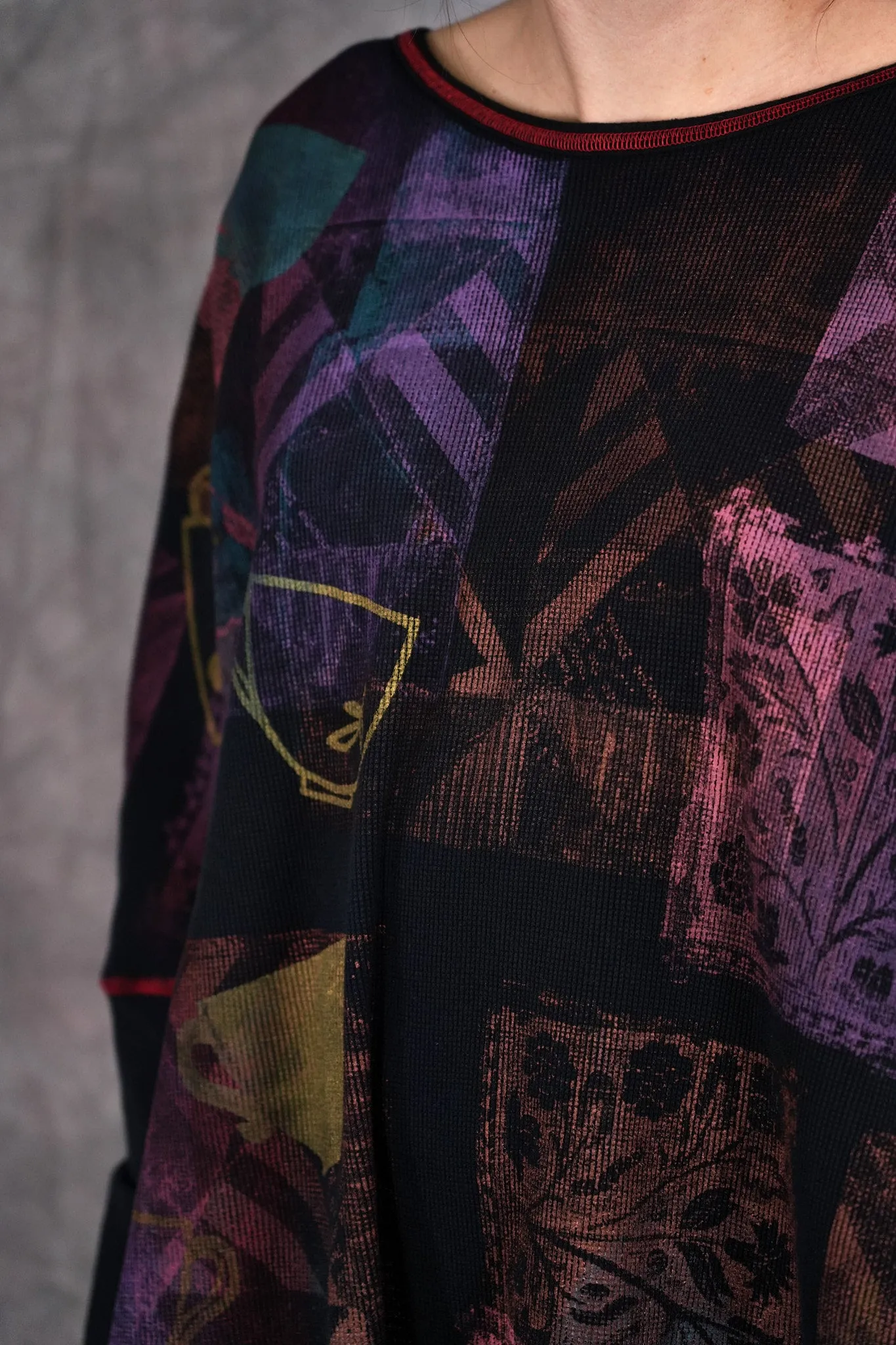 2251 Natural City Tunic Raven-P