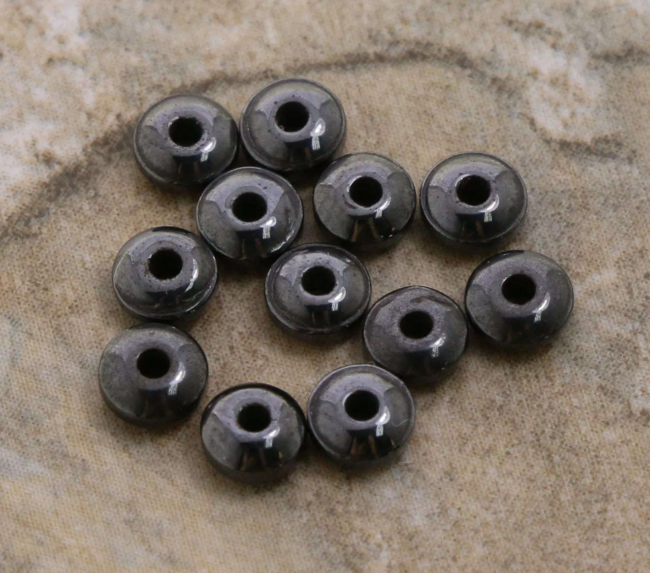 4mm Magnetic Hematite Discs MH51