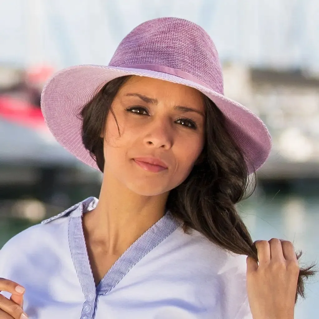 Aston Fedora