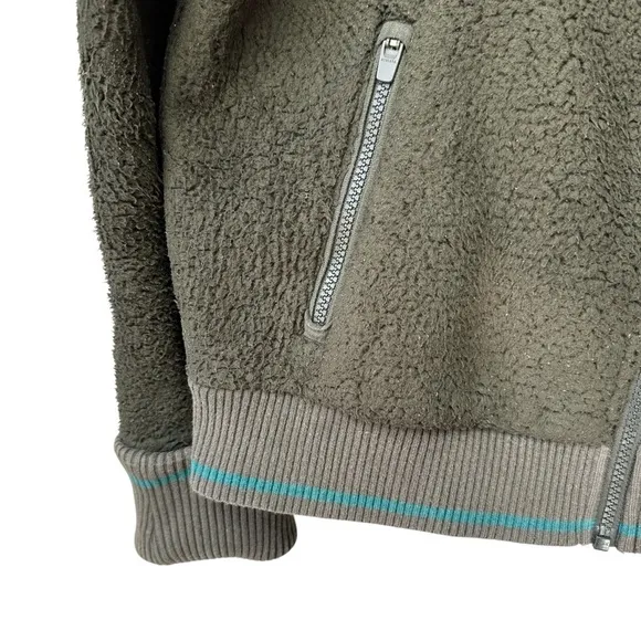 Athleta Tugga Sherpa Jacket, Mountain Olive, Small