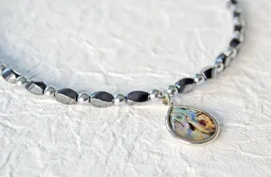 Black/Silver Hematite & Paua Shell Pendant Magnetic Necklace for Pain Relief