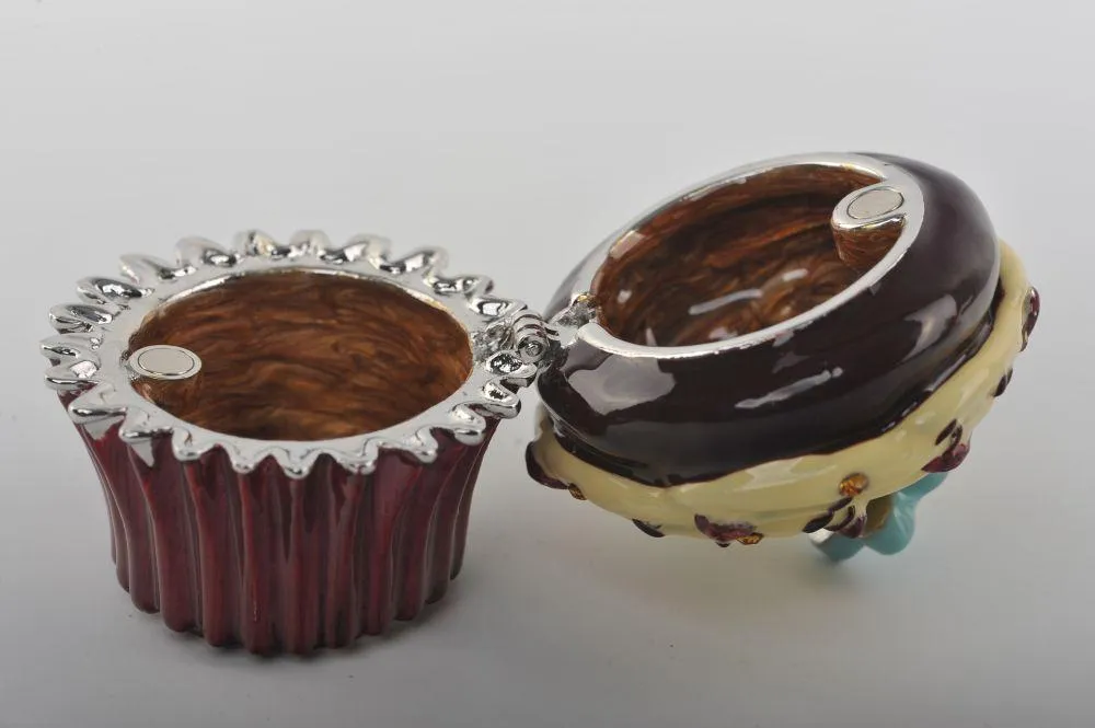 Chocolate and Vanilla Frosting Cupcake