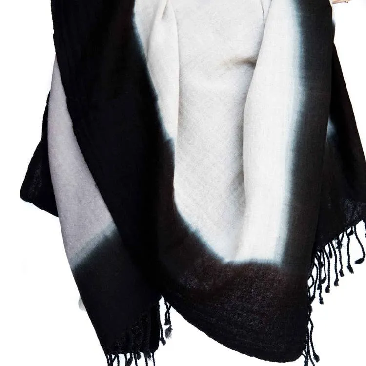CLOUD WOOLEN THROW (INDIA)