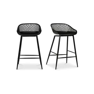 Contemporary Outdoor Breeze Seats - Set of Two