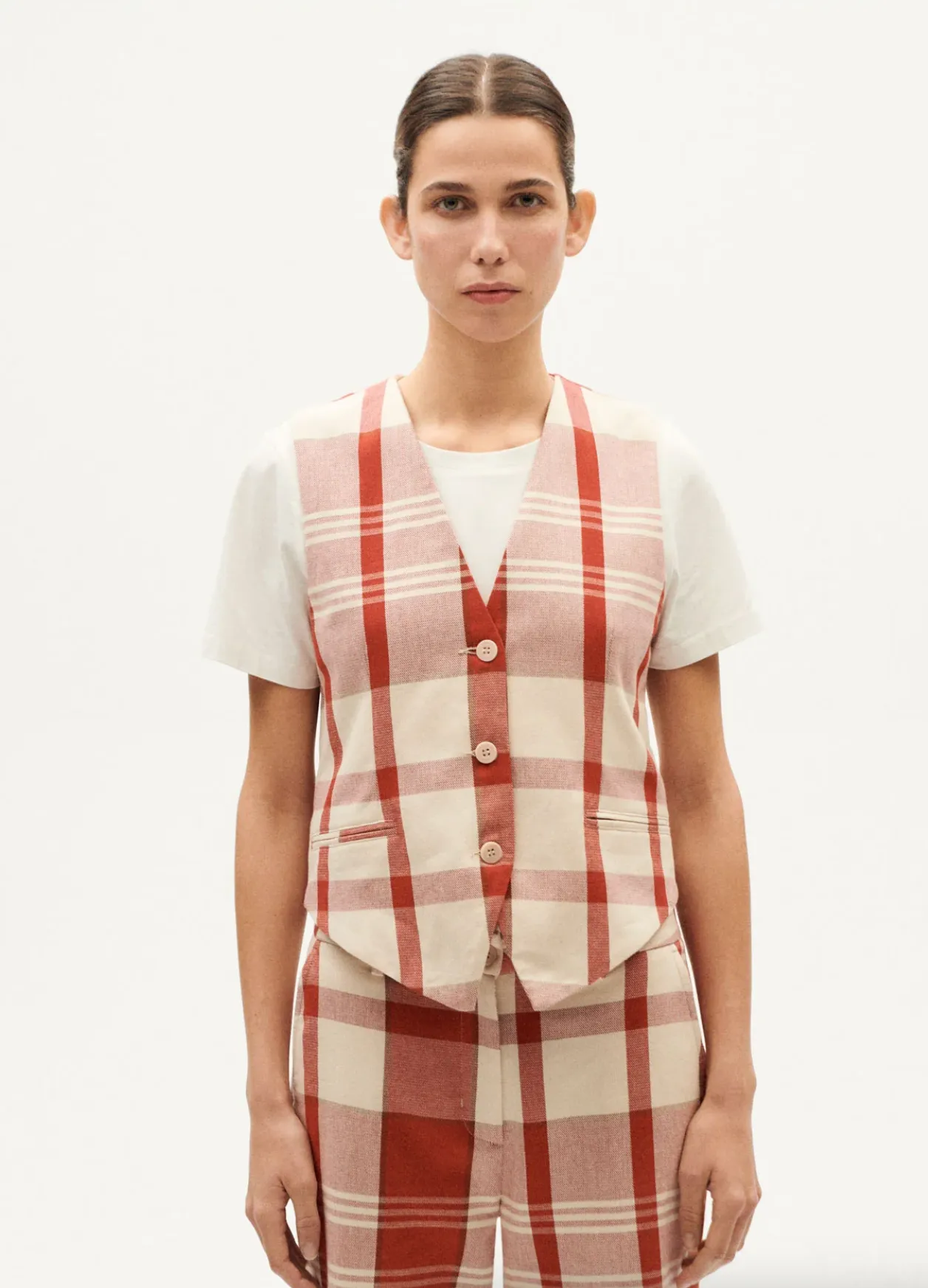 Edith Vest in Picnic | Thinking Mu