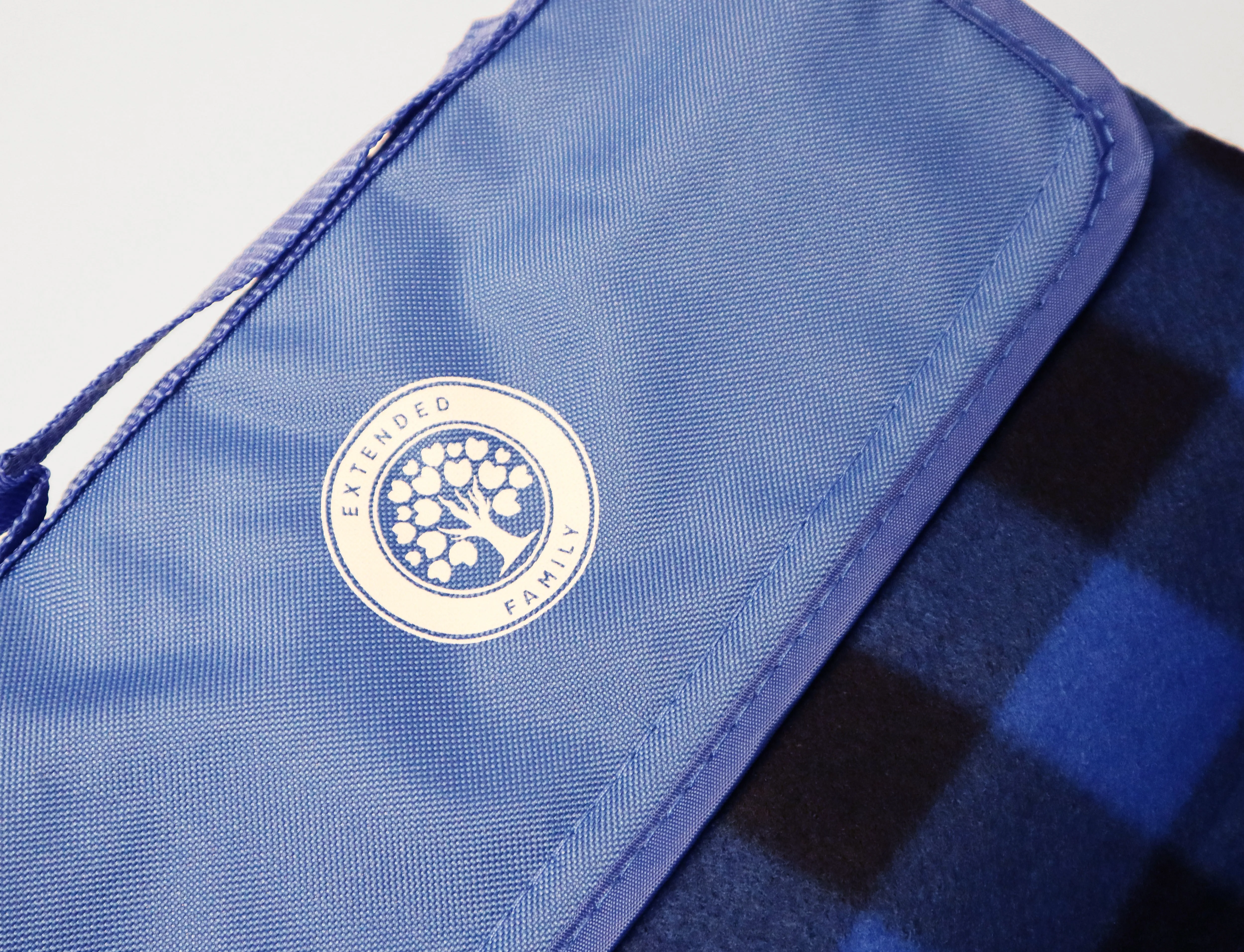 Employee Recognition Gift: Extended Family Picnic Blanket
