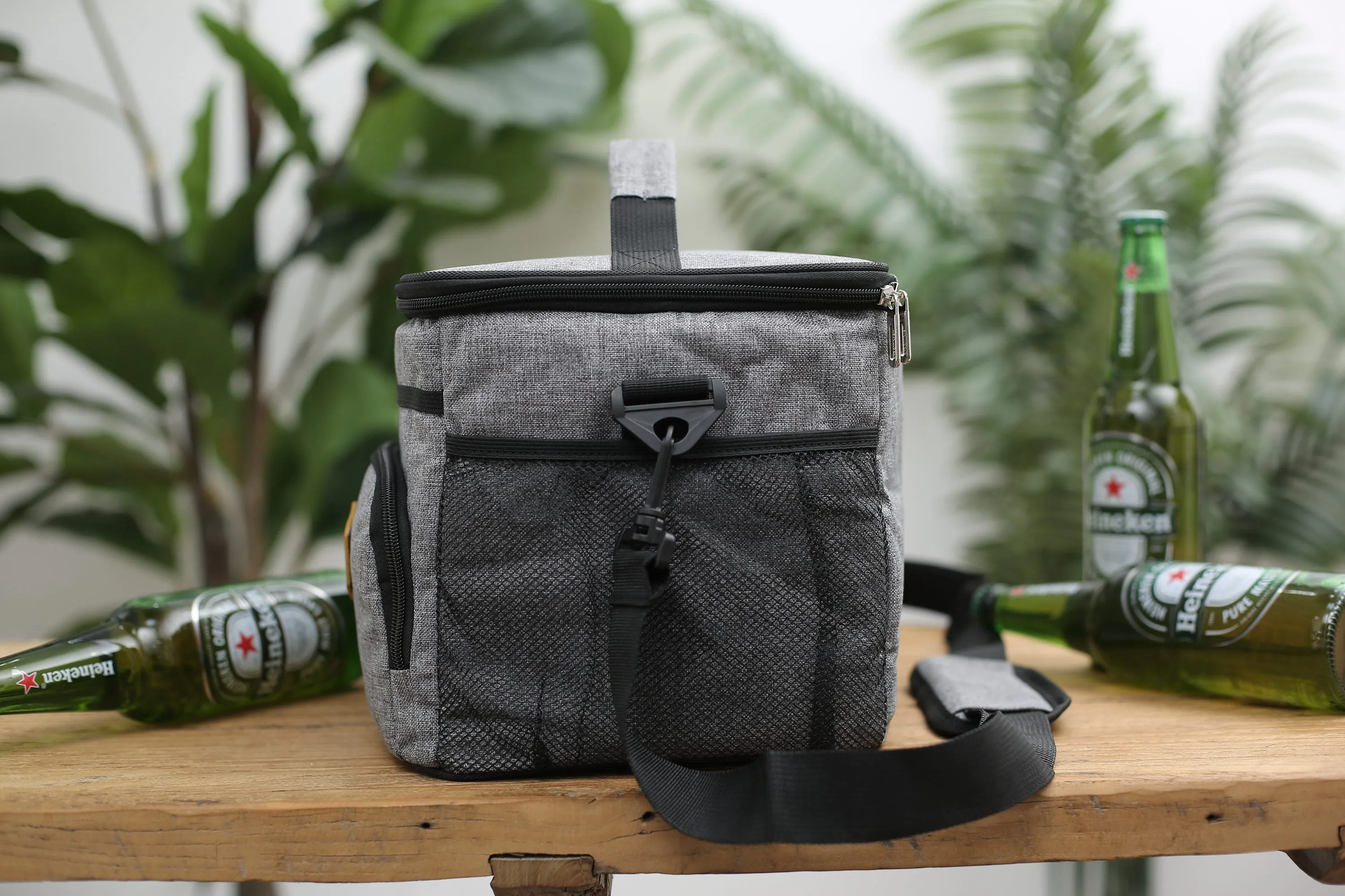 Engraved Beer Cooler Bags - Personalized Groomsmen Gifts for Outdoor Adventures