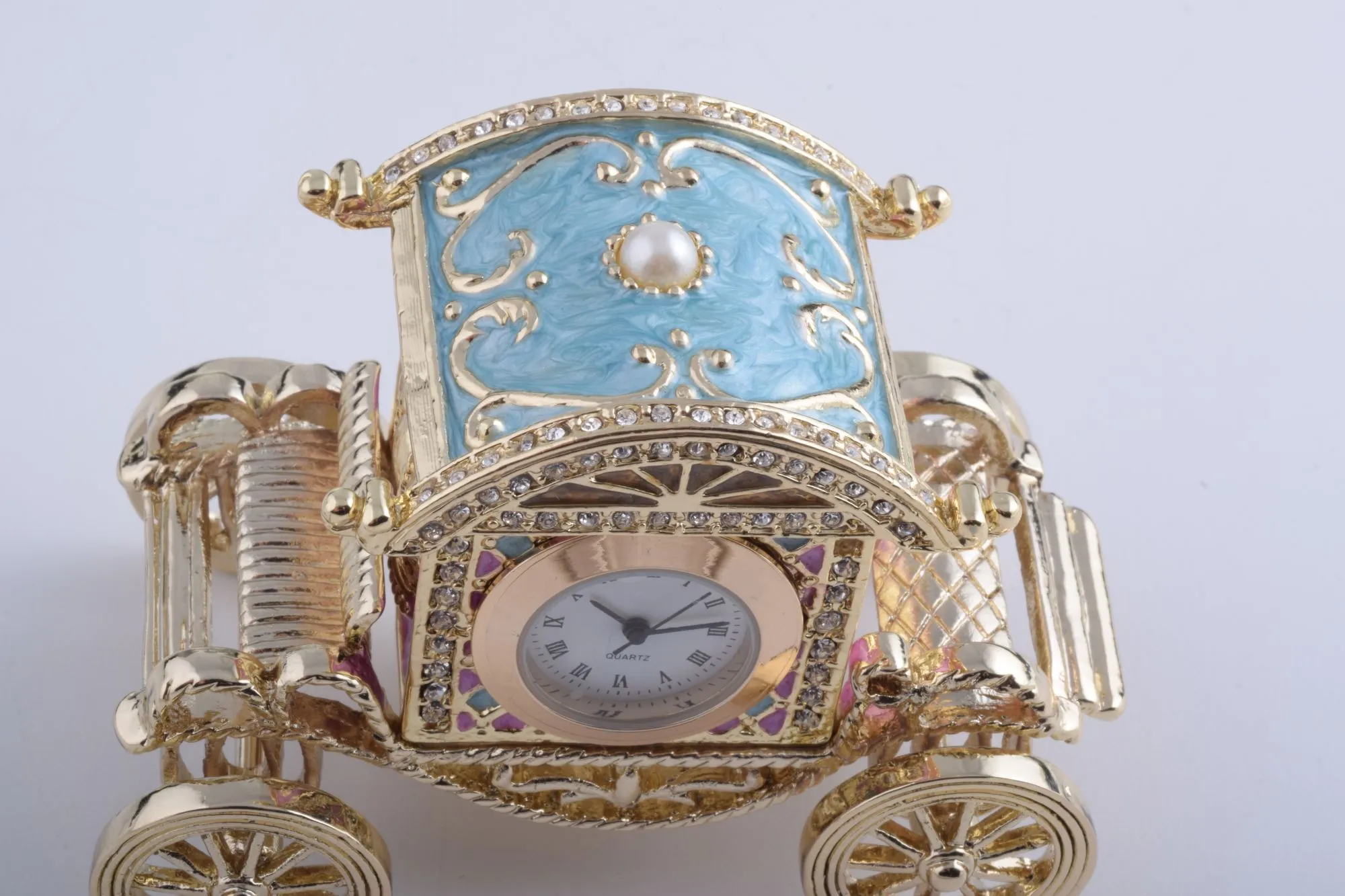 Gold Carriage with a Clock
