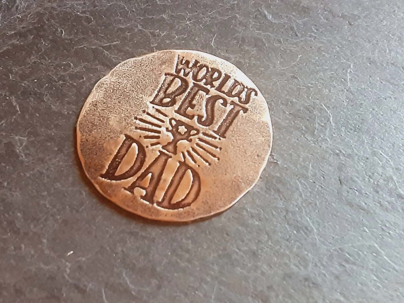 Golf ball marker in bronze for dad