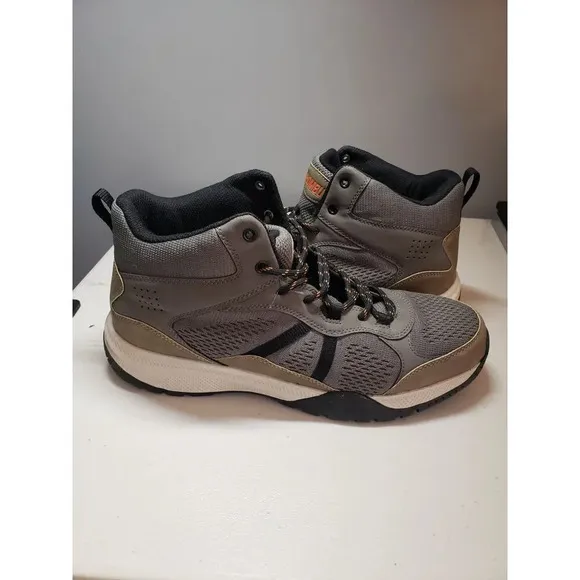 Khombu Hiking Sneakers Men's Size 13.