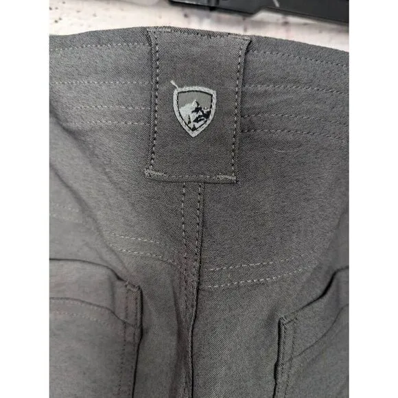 Kuhl Capri Pants Womens 14 Gray Trekr Kapri Outdoor Camp Hike Travel Crop pants