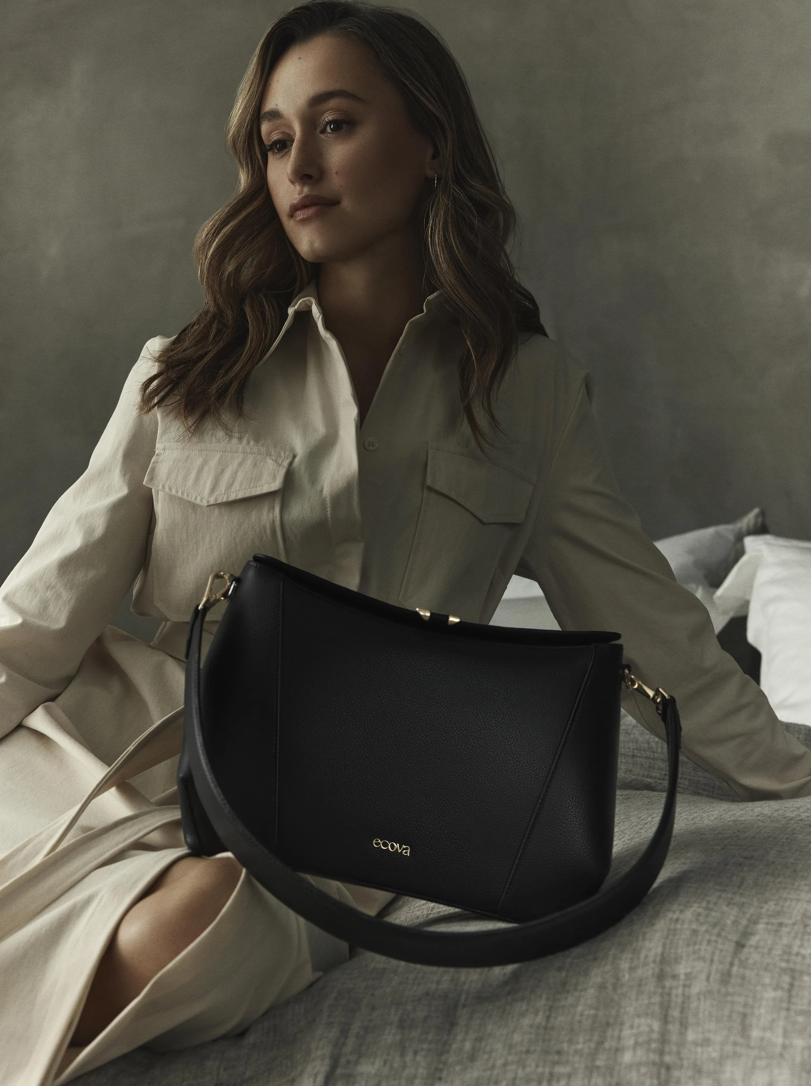 Le Classique Nº1 | Midnight Black - Shoulder Bag
