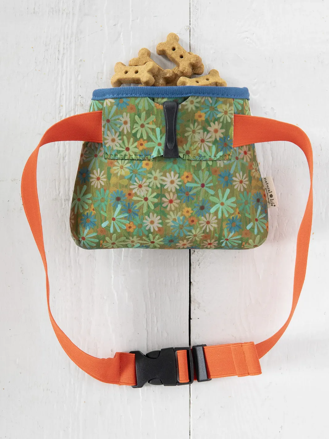 Natural Life Doggie Treat Pouch