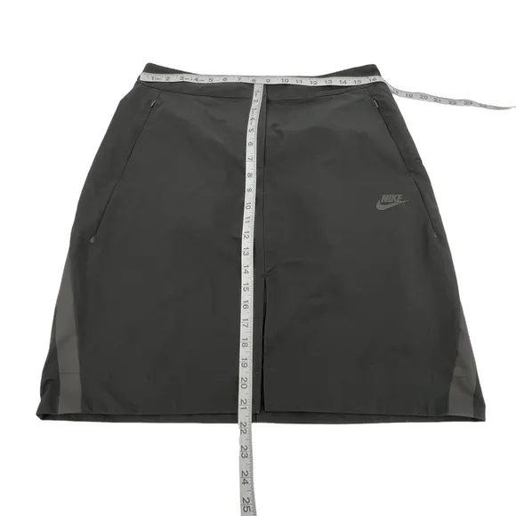 Nike Black Dri Fit Mini Skirt Size Large Women's