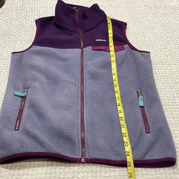 Patagonia 2016 Synchilla Women's Fleece Zip Up Vest  Purple Size Medium