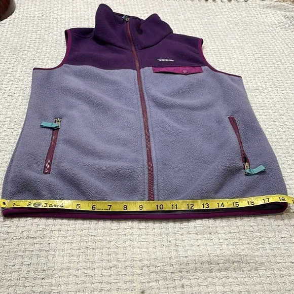 Patagonia 2016 Synchilla Women's Fleece Zip Up Vest  Purple Size Medium