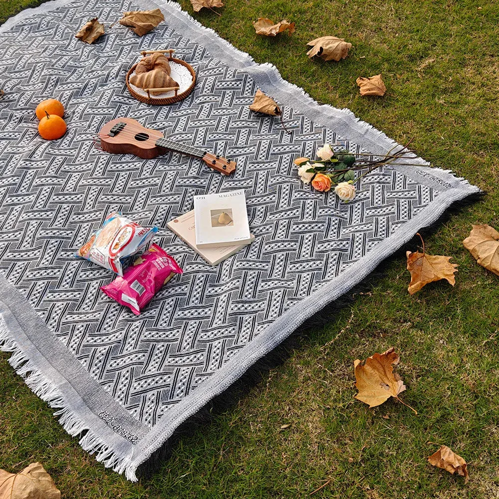 Portable Picnic Mat Outdoor! 🧺🧣🌳🍓