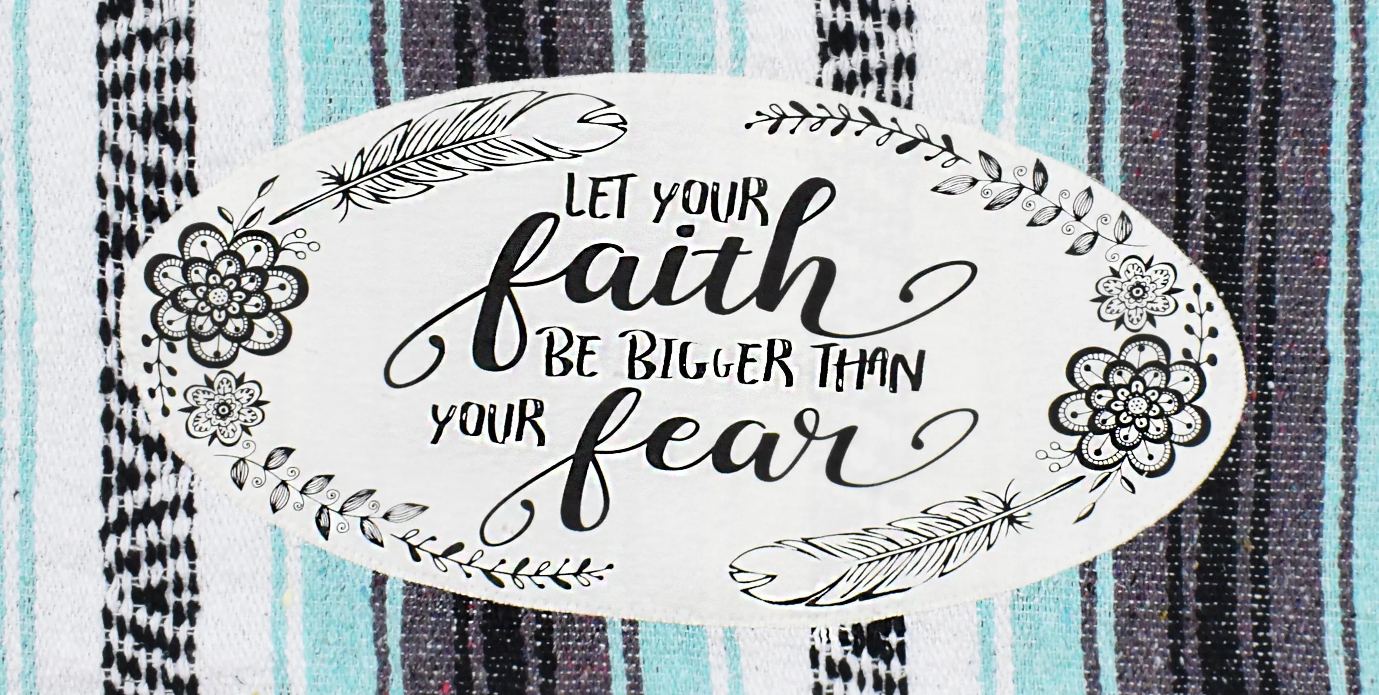 "Faith" - Mint Throw - Falza Mexican Blanket - Wholesale