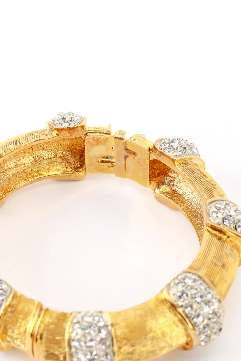Rhinestone Ribbed Bangle