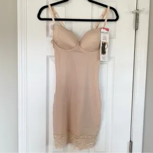 Spanx Red Hot Soft Nude Lace Full Slip New With Tags Size Small
