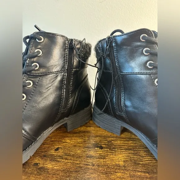 Thereabouts Girls Piper Black Stacked Heel Hiking Boot NWT various sizes
