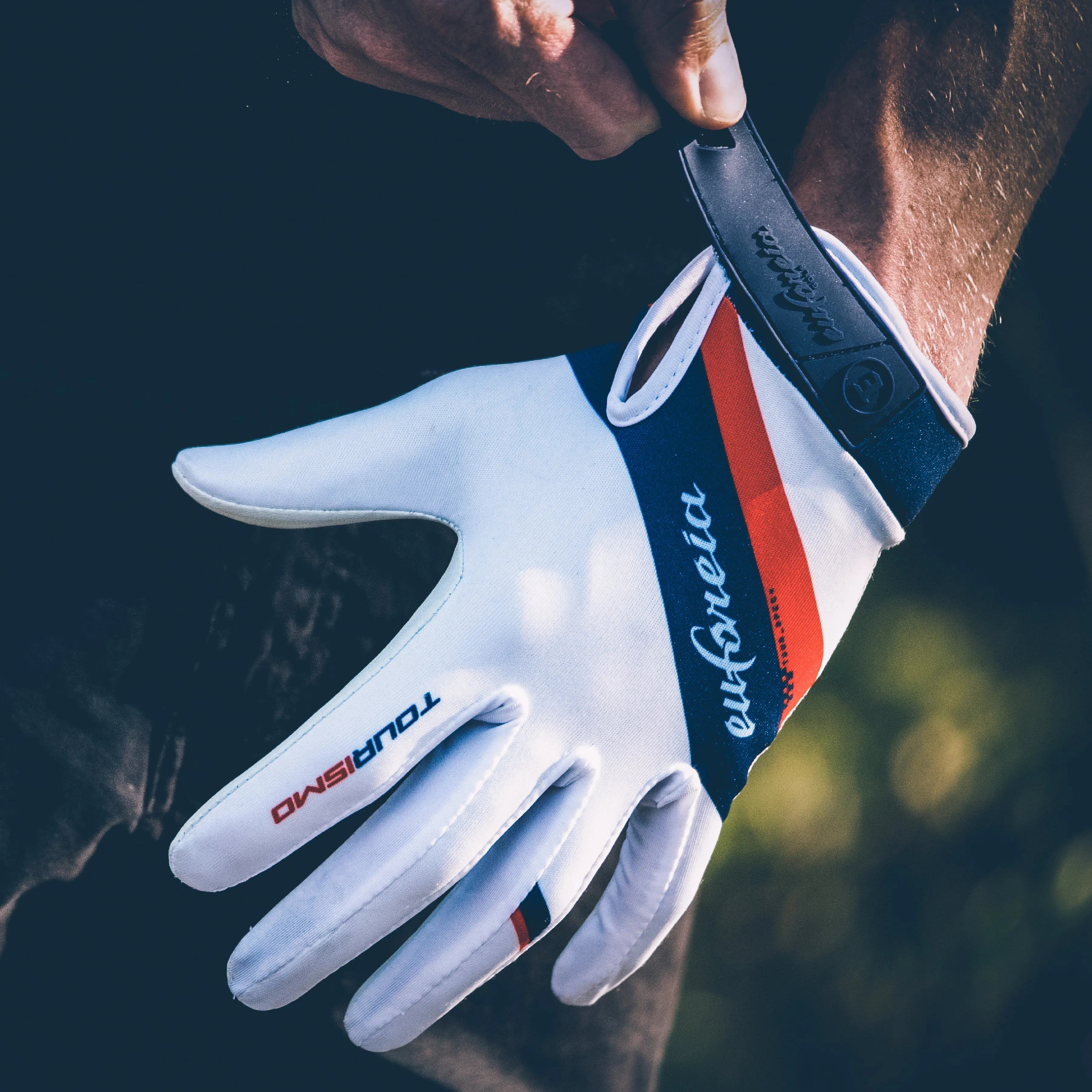 Tourismo PRIMO Glove