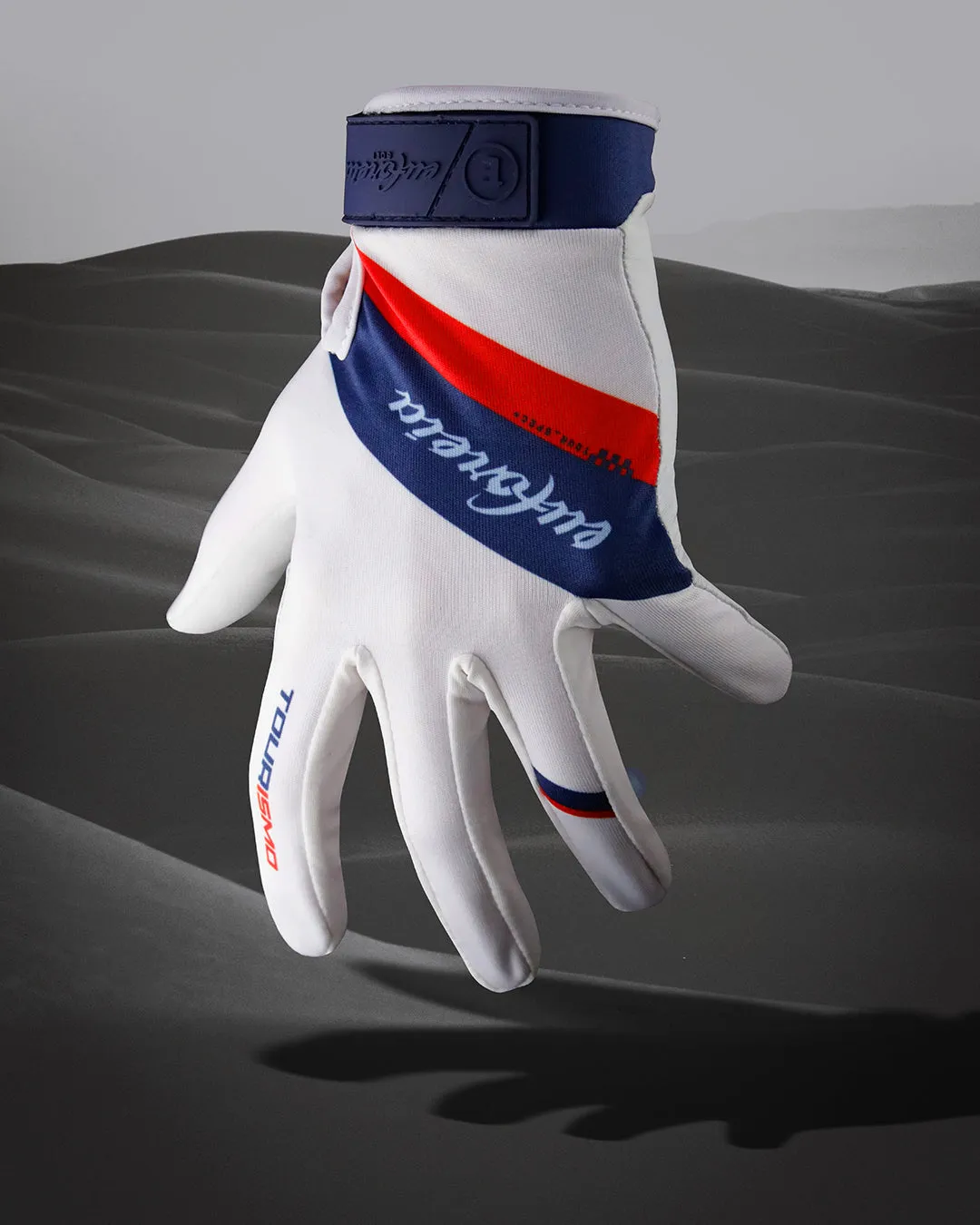 Tourismo PRIMO Glove