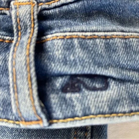 VINEYARD VINES High Rise Kick Flare Jamie Jeans Size 29