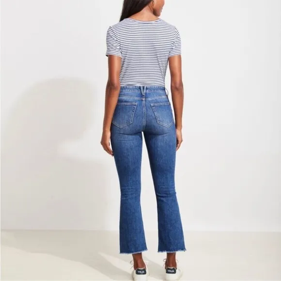 VINEYARD VINES High Rise Kick Flare Jamie Jeans Size 29