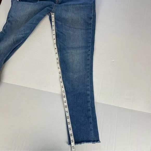 VINEYARD VINES High Rise Kick Flare Jamie Jeans Size 29